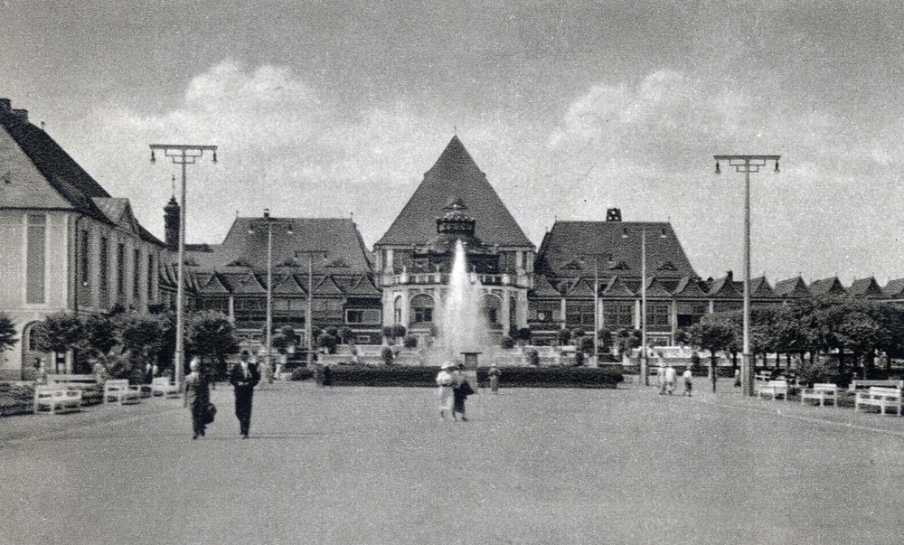 Dom zdrojowy w Sopocie, prawdopodobnie okres dwudziestolecia międzywojennego (wydawnictwo G. Kelting z Gdańska; IPN Ka 023/2447, t. 2)