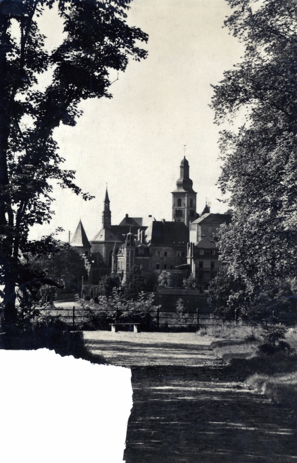 –Luksemburg, kościół św. Michała, 1948 r. (wyd. Messageries Paul Kraus; IPN Ka 03/917)