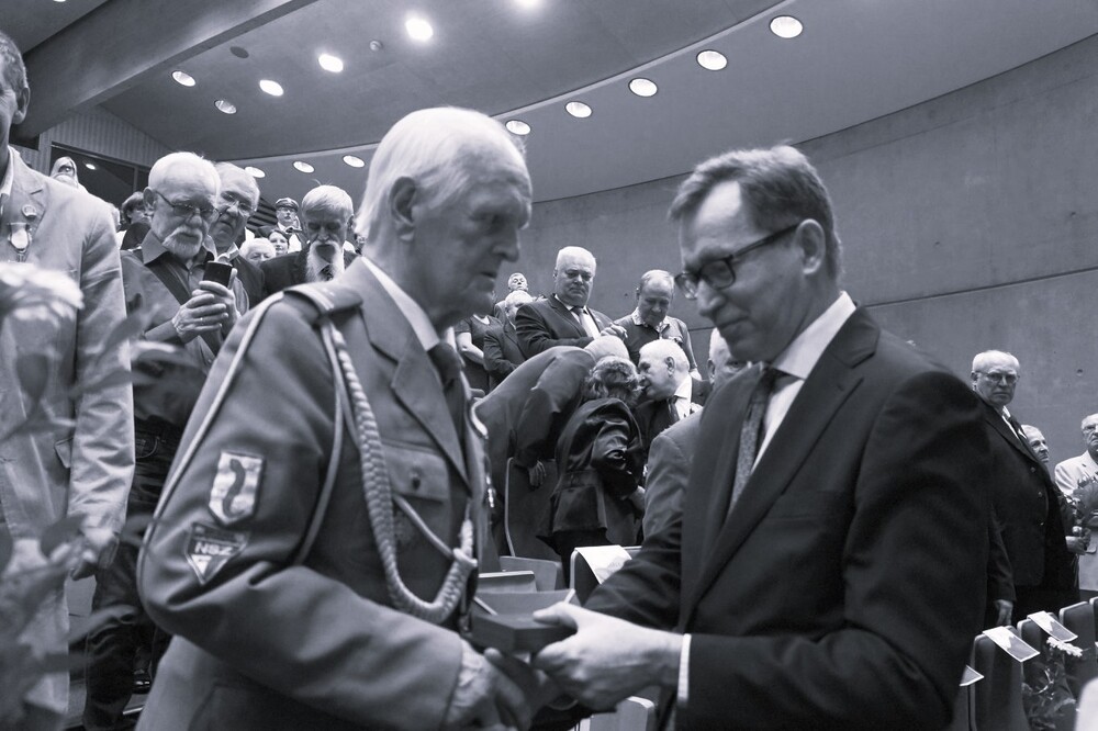 Śp. Stanisław Turski 11 maja 2018 r. w Katowicach został odznaczony Krzyżem Wolności i Solidarności przez dr. Jarosława Szarka, prezesa IPN.