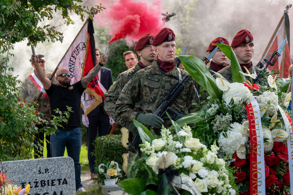 Pogrzeb mjr. Stanisława Turskiego  ps. „Czarnocki”. Fot. Krzysztof Łojko/IPN