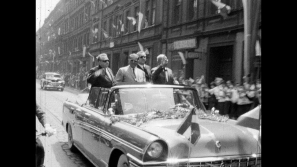 Kadry z filmu dokumentalnego „Przyjaciele czyli o rozumienia braterstwa w PRL“.