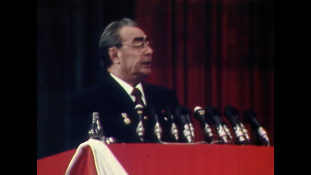 Kadry z filmu dokumentalnego „Przyjaciele czyli o rozumienia braterstwa w PRL“.