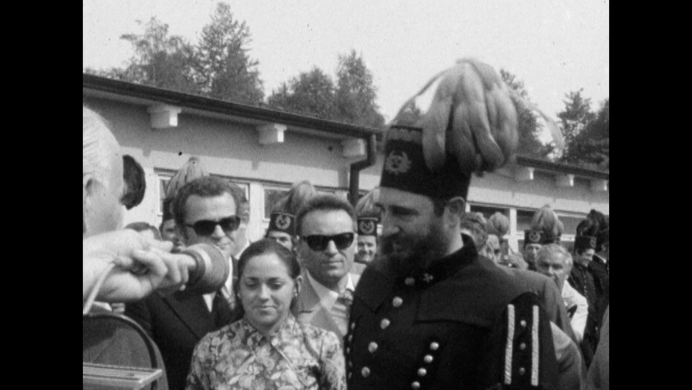 Kadry z filmu dokumentalnego „Przyjaciele czyli o rozumienia braterstwa w PRL“.