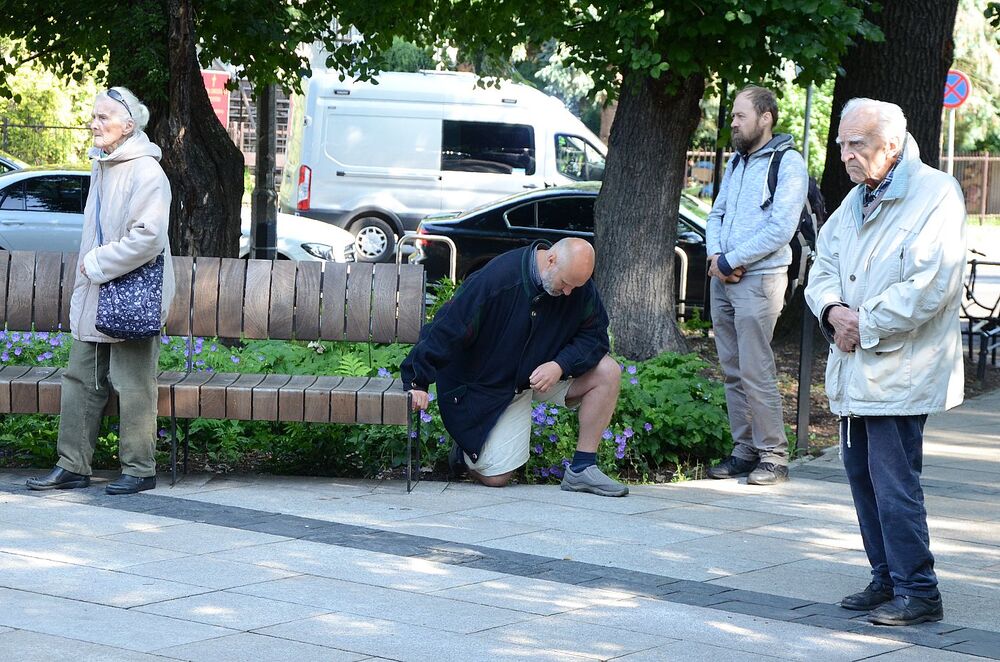 Uroczystość na pl. Axentowicza w Krakowie. Fot. Janusz Ślęzak (IPN)