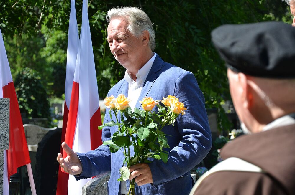 Uroczystość pobłogosławienia nowego nagrobka phm. Władysława Mitkowskiego. Fot. Janusz Ślęzak (IPN)