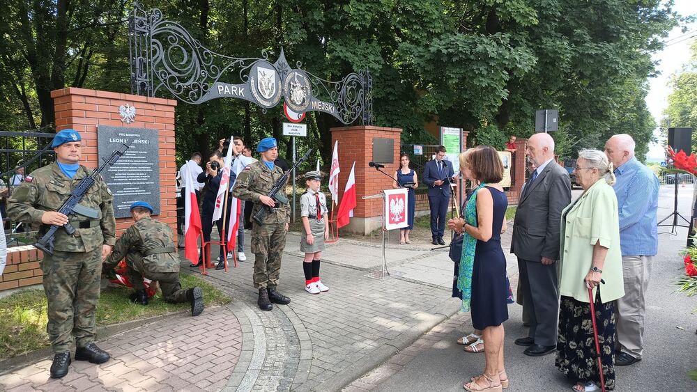 W Kazimierzy Wielkiej odsłonięto tablicę Leona Łubieńskiego. Fot. Wojciech Barański