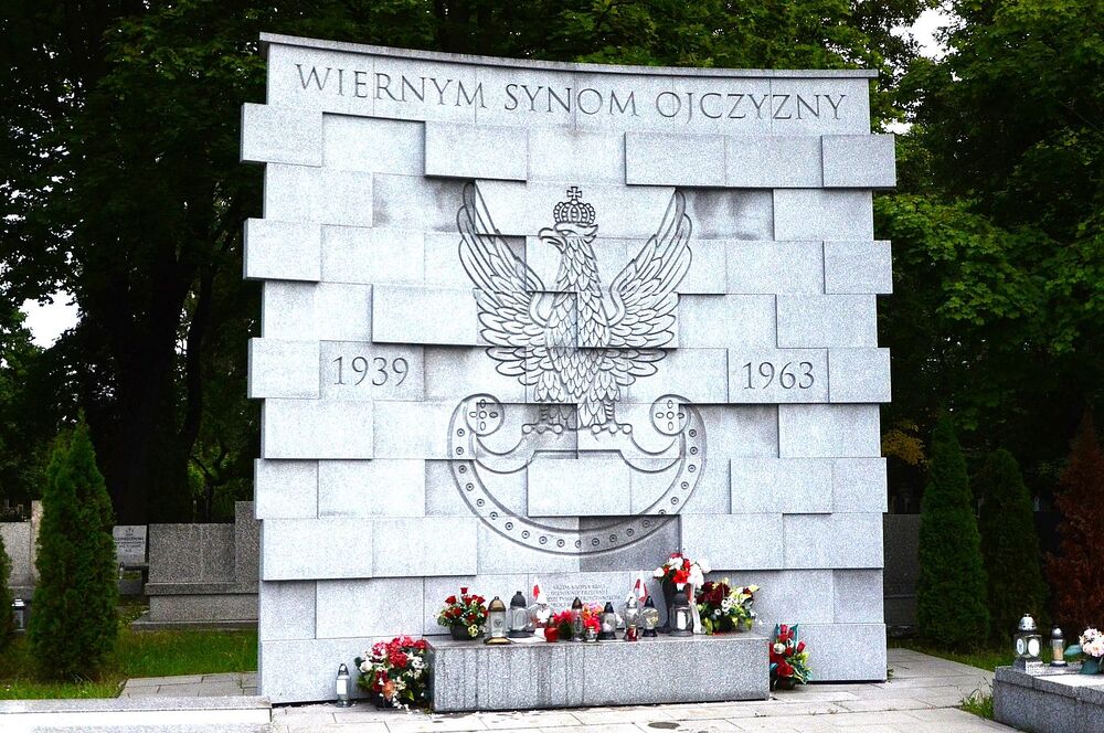 Kwatera Żołnierzy Podziemia Niepodległościowego 1939-1963 na cmentarzu Rakowickim w Krakowie. Fot. Janusz Ślęzak (IPN)