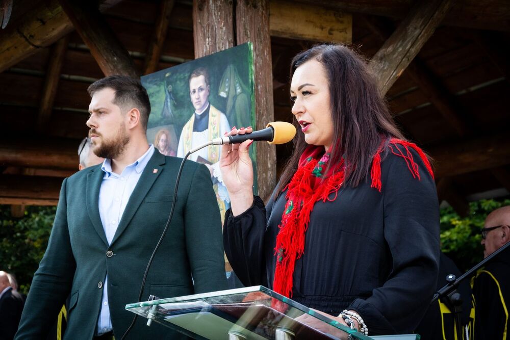 Uroczystość w hołdzie ks. Gurgaczowi i żołnierzom PPAN. Fot. Agnieszka Masłowska (IPN)