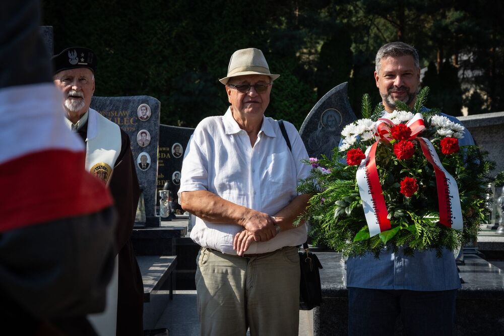 Uroczystość w hołdzie ks. Gurgaczowi i żołnierzom PPAN. Fot. Agnieszka Masłowska (IPN)
