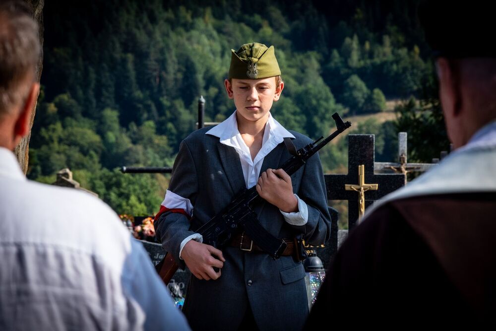 Uroczystość w hołdzie ks. Gurgaczowi i żołnierzom PPAN. Fot. Agnieszka Masłowska (IPN)