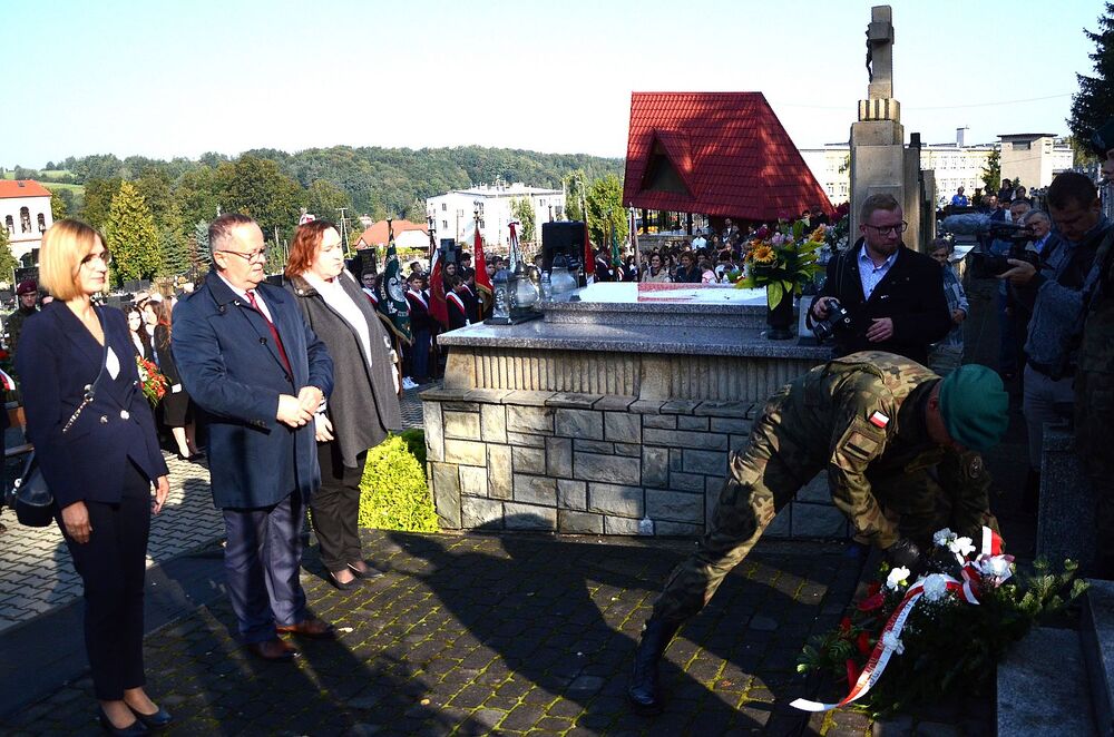 80. rocznica niemieckiej pacyfikacji Wiśniowej i okolicznych miejscowości. Fot. Janusz Ślęzak (IPN)