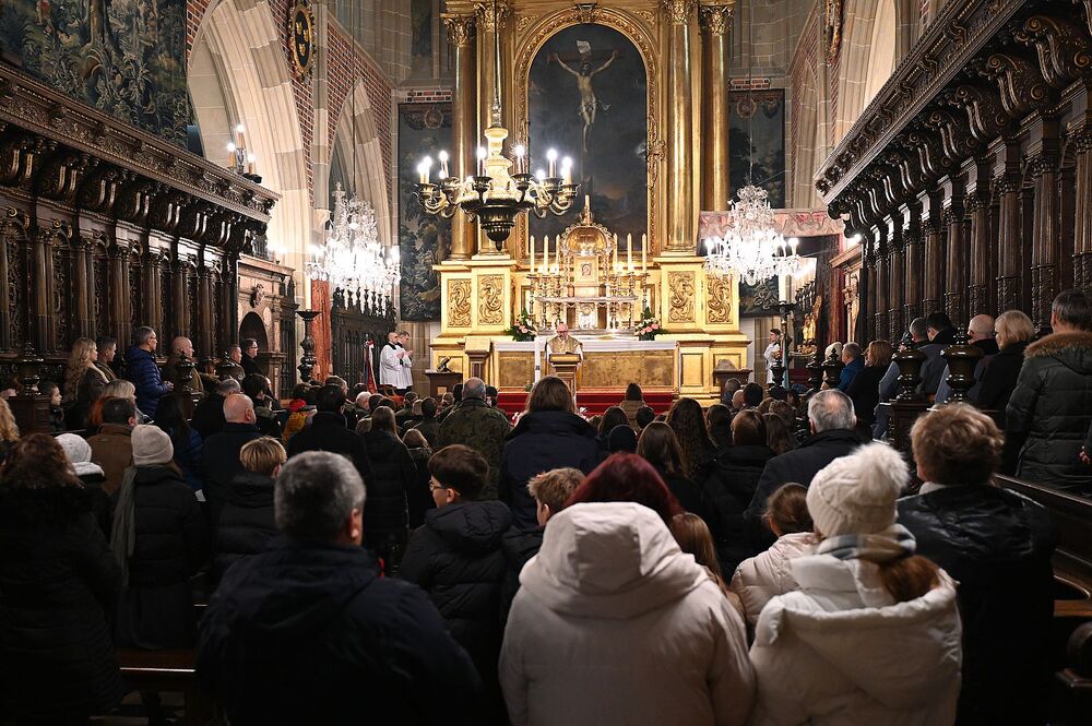 Uroczystości poświęcone marszałkom Piłsudskiemu i Rydzowi-Śmigłemu. Fot. Janusz Ślęzak (IPN)