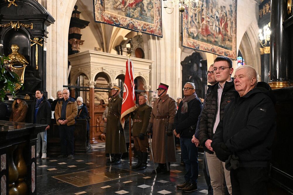 Uroczystości poświęcone marszałkom Piłsudskiemu i Rydzowi-Śmigłemu. Fot. Janusz Ślęzak (IPN)