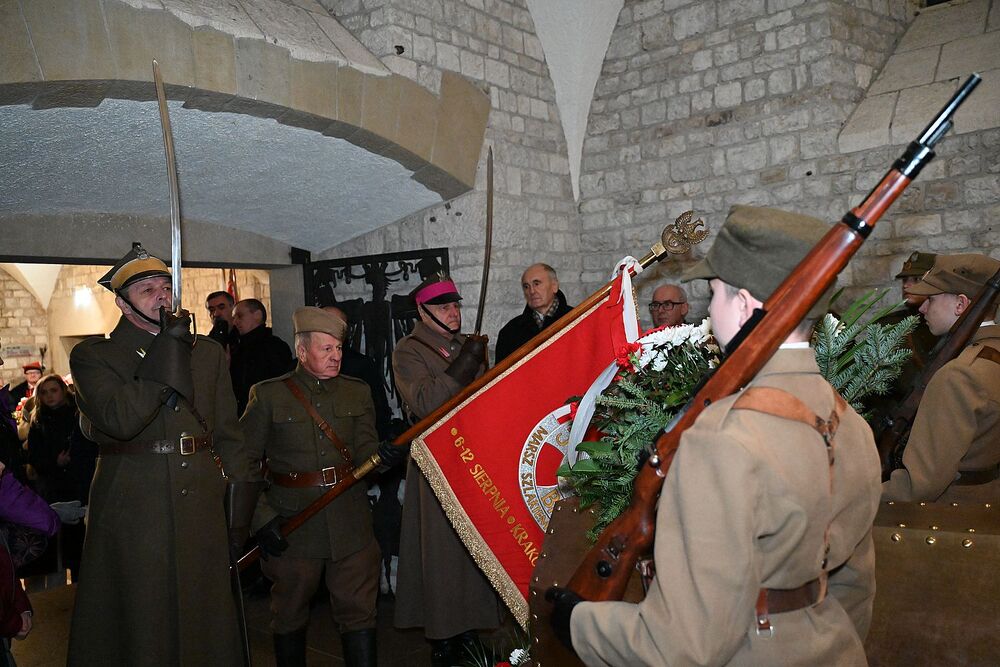 Uroczystości poświęcone marszałkom Piłsudskiemu i Rydzowi-Śmigłemu. Fot. Janusz Ślęzak (IPN)