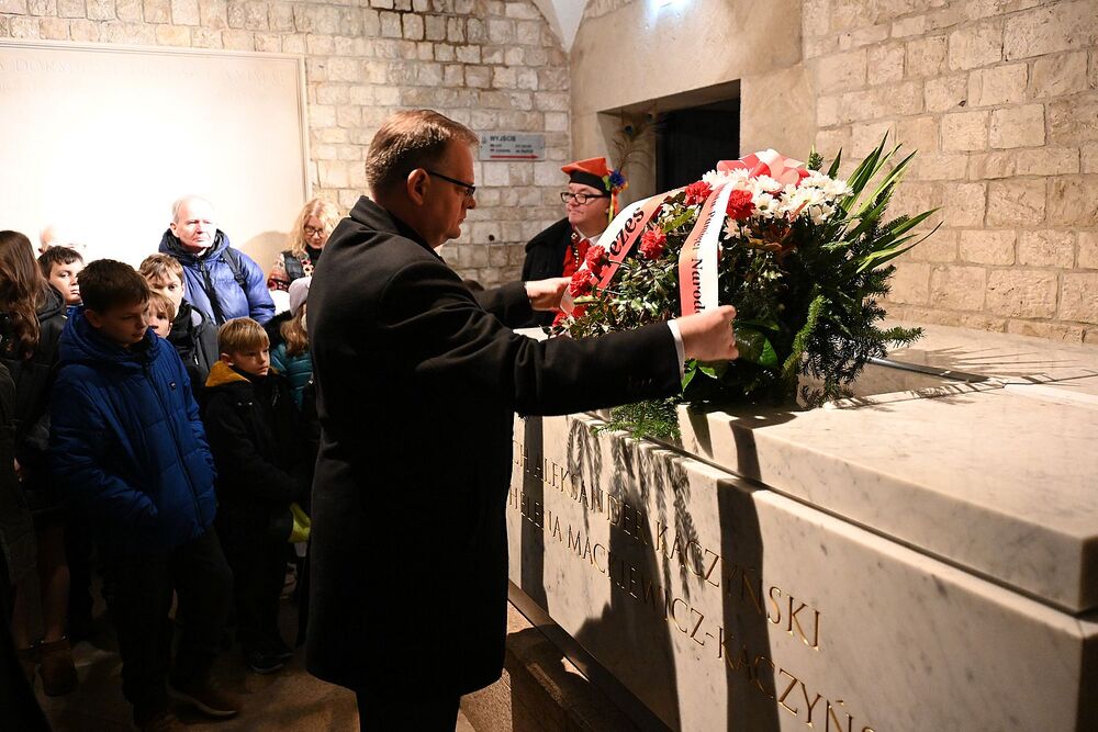 Uroczystości poświęcone marszałkom Piłsudskiemu i Rydzowi-Śmigłemu. Fot. Janusz Ślęzak (IPN)