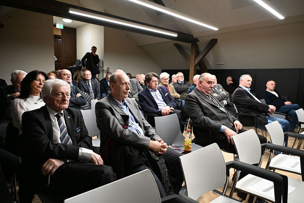 Kraków. Pokaz filmu oraz dyskusja o idei Krzyża Wolności i Solidarności. Fot. Janusz Ślęzak (IPN)