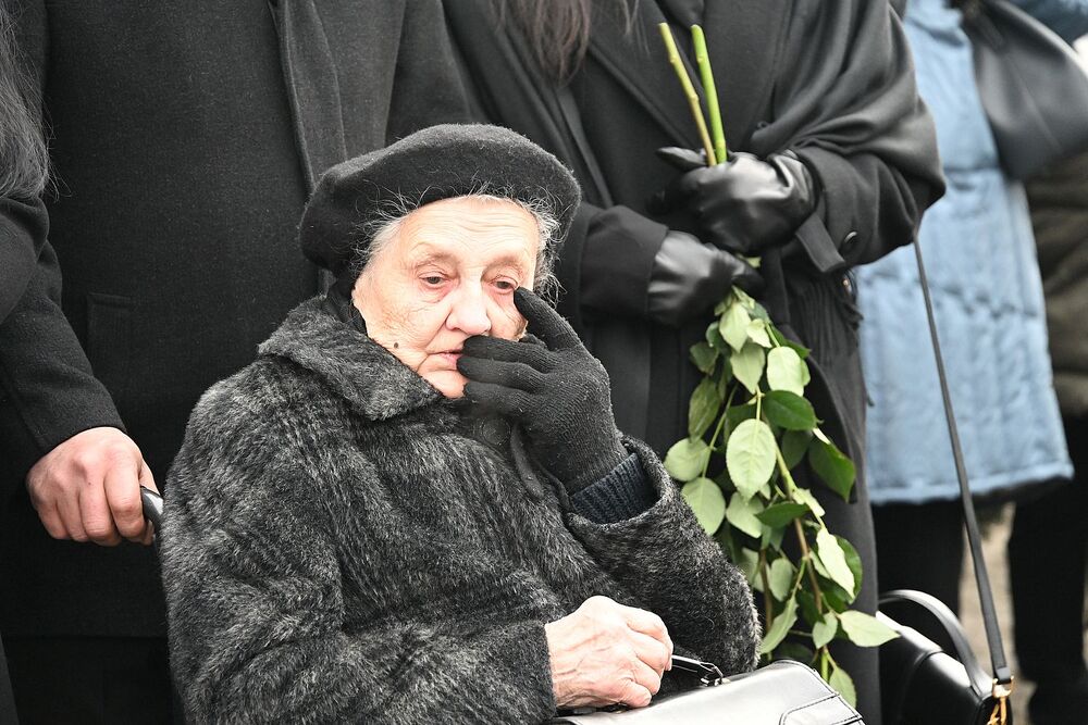 Uroczystości pogrzebowe kpt. Wacława Szaconia „Czarnego”. Fot. Janusz Ślęzak (IPN)