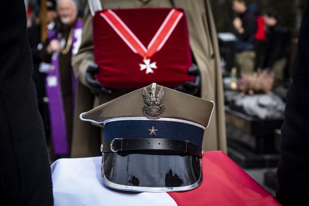 Uroczystości pogrzebowe trzech Żołnierzy Wyklętych w Krakowie. Fot. Agnieszka Masłowska (IPN)