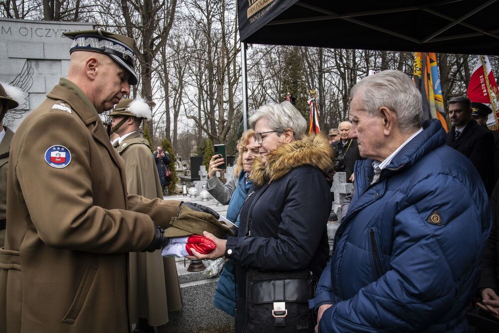 Uroczystości pogrzebowe trzech Żołnierzy Wyklętych w Krakowie. Fot. Agnieszka Masłowska (IPN)