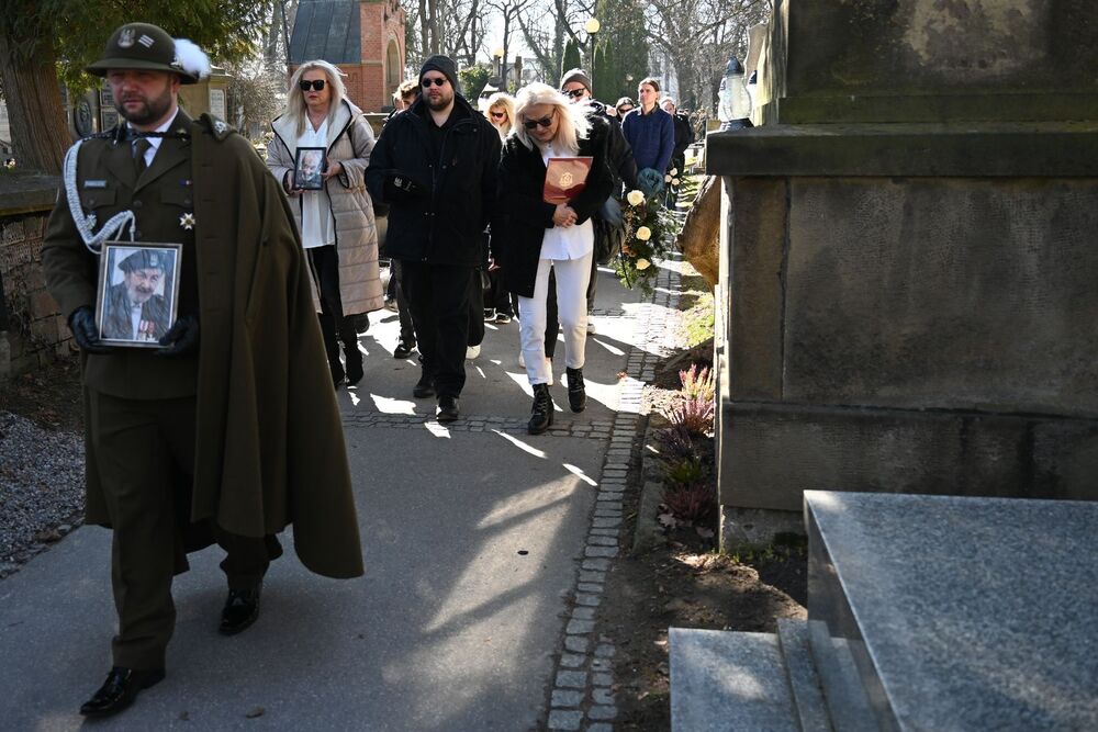 Pogrzeb kpt. Stanisława Pazurkiewicza. Fot. Janusz Ślęzak (IPN)