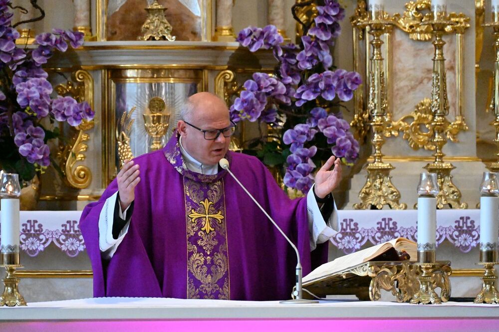 Narodowy Dzień Pamięci Polaków ratujących Żydów pod okupacją niemiecką. Uroczystości w Tokarni. Fot. Janusz Ślęzak (IPN)