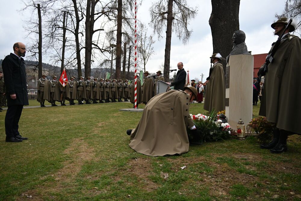 Narodowy Dzień Pamięci Polaków ratujących Żydów pod okupacją niemiecką. Uroczystości w Tokarni. Fot. Janusz Ślęzak (IPN)