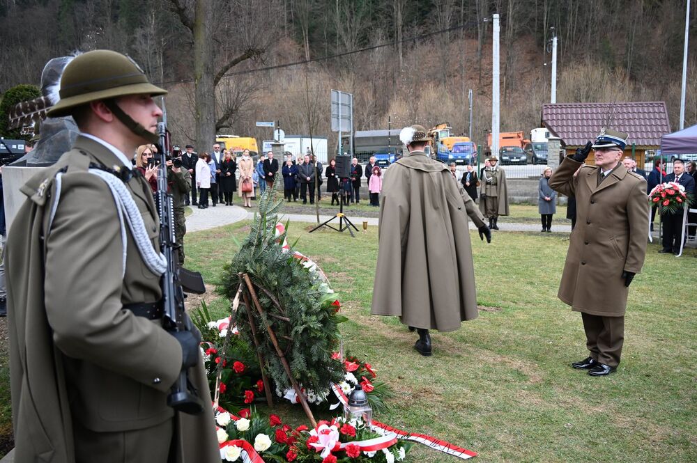Narodowy Dzień Pamięci Polaków ratujących Żydów pod okupacją niemiecką. Uroczystości w Tokarni. Fot. Janusz Ślęzak (IPN)