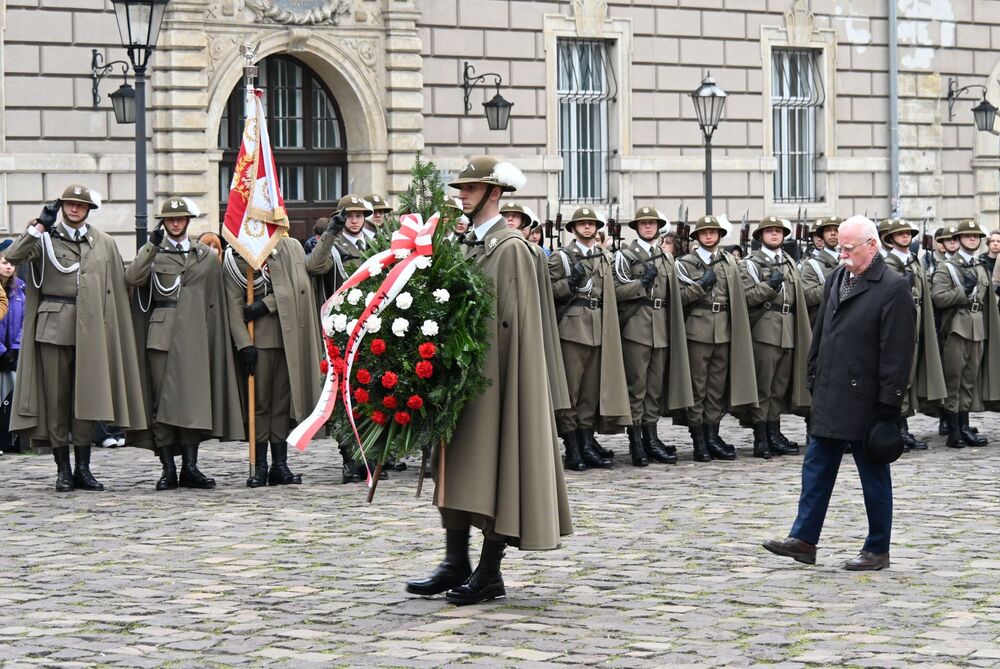 Krakowskie uroczystości poświęcone ofiarom zbrodni katyńskiej. Fot. Janusz Ślęzak (IPN)