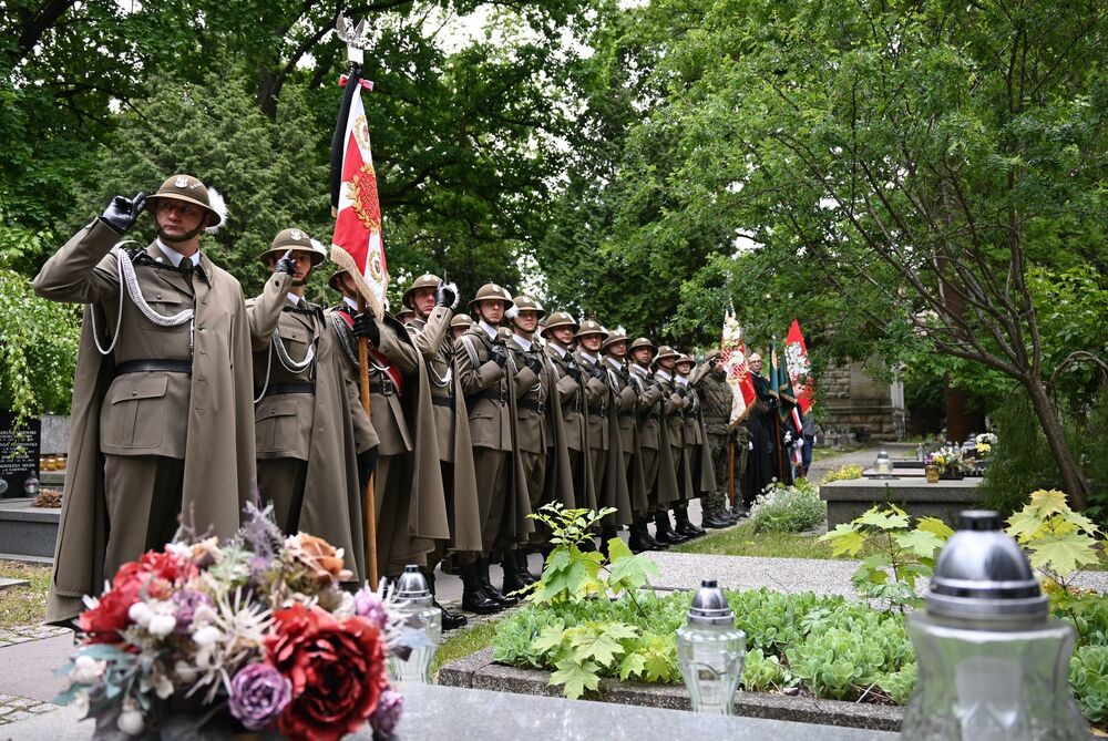 W Krakowie pochowano ppłk. Ryszarda Ładę-Brodowskiego, żołnierza AK. Fot. Janusz Ślęzak (IPN)
