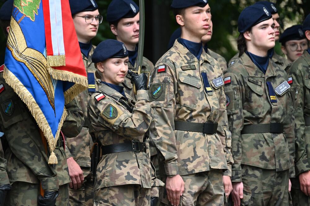 Uroczystość na pl. Axentowicza w Krakowie. Fot. Janusz Ślęzak (IPN)