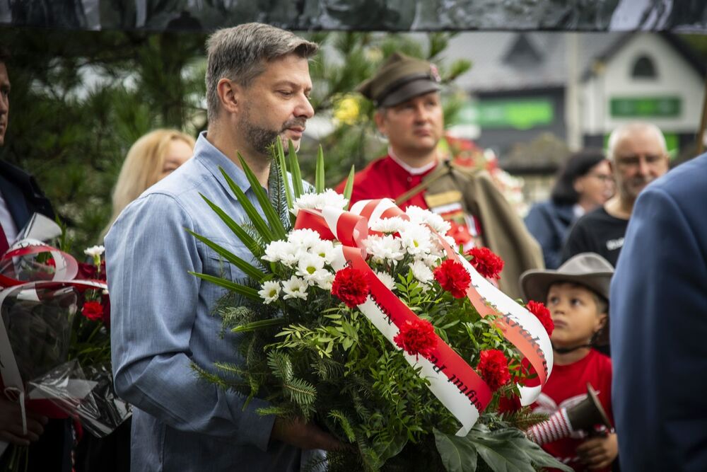 Pomnik ks. Gurgacza na terenie Urzędu Gminy w Łabowej. Fot. Agnieszka Masłowska (IPN)