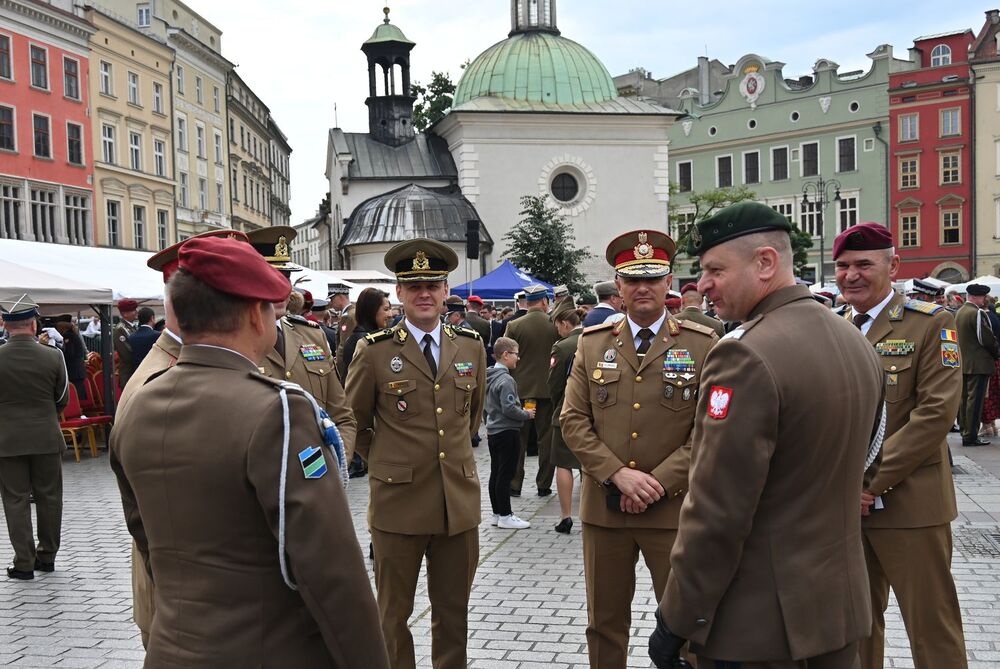 Święto Wojsk Lądowych w Krakowie. Fot. Janusz Ślęzak (IPN)