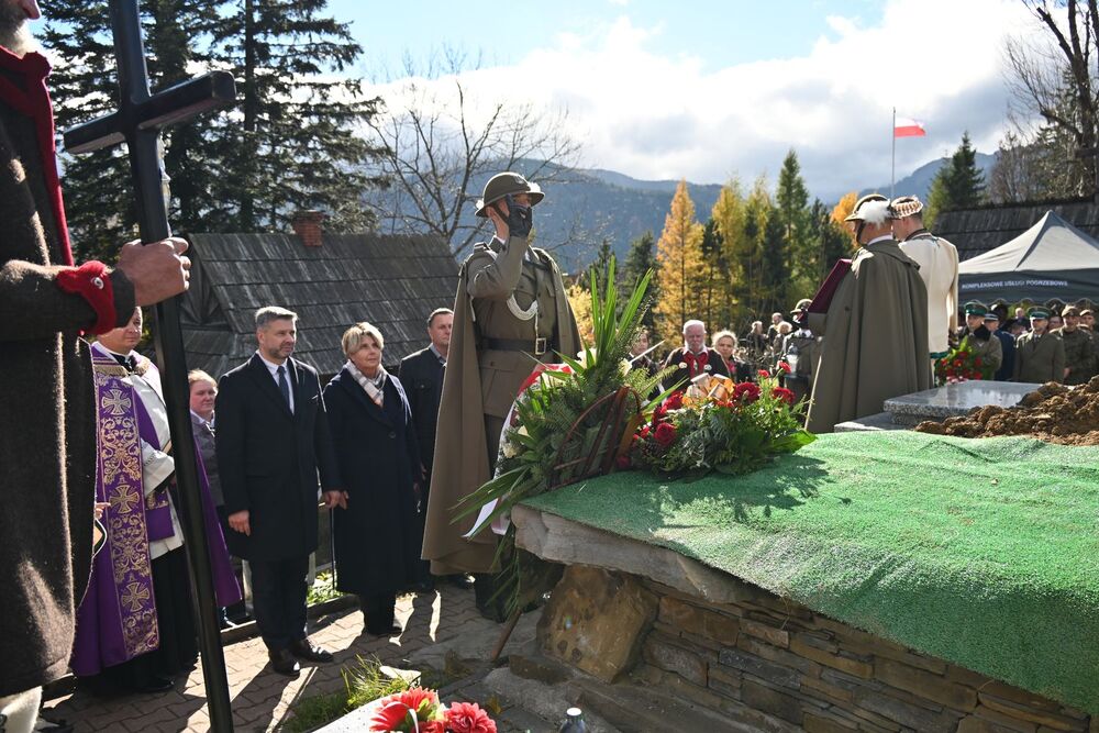 Uroczystości pogrzebowe Stanisława Klapera. Fot. Janusz Ślęzak (IPN)