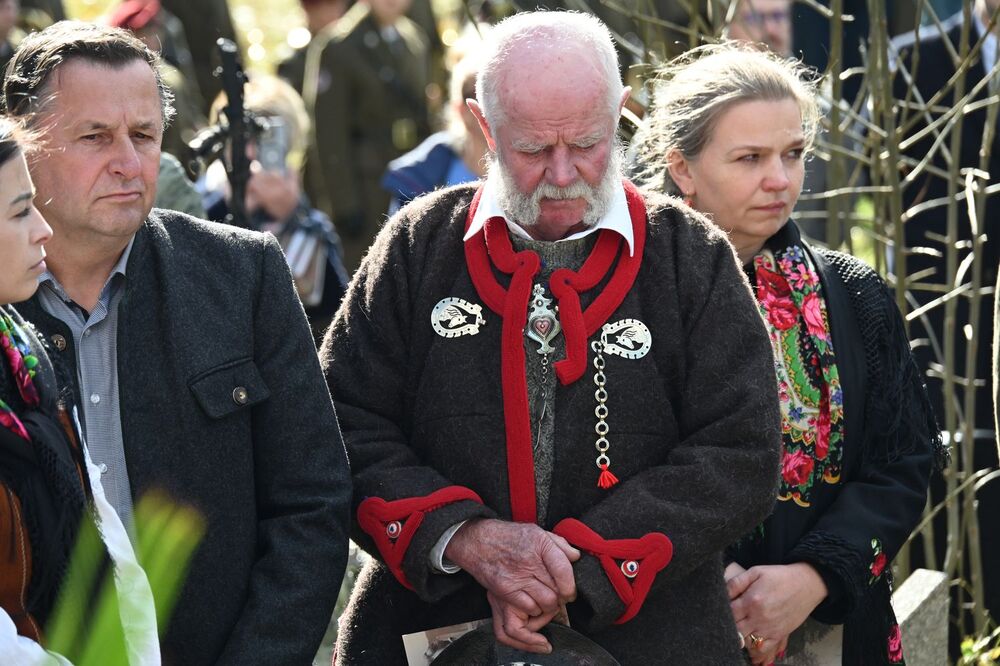 Uroczystości pogrzebowe Stanisława Klapera. Fot. Janusz Ślęzak (IPN)