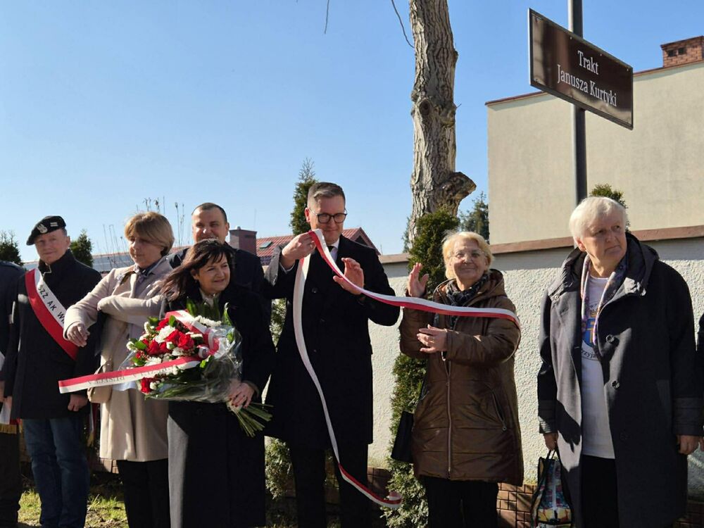 W Wieliczce otwarto Trakt Janusza Kurtyki. Fot. Radosław Kurek (IPN)