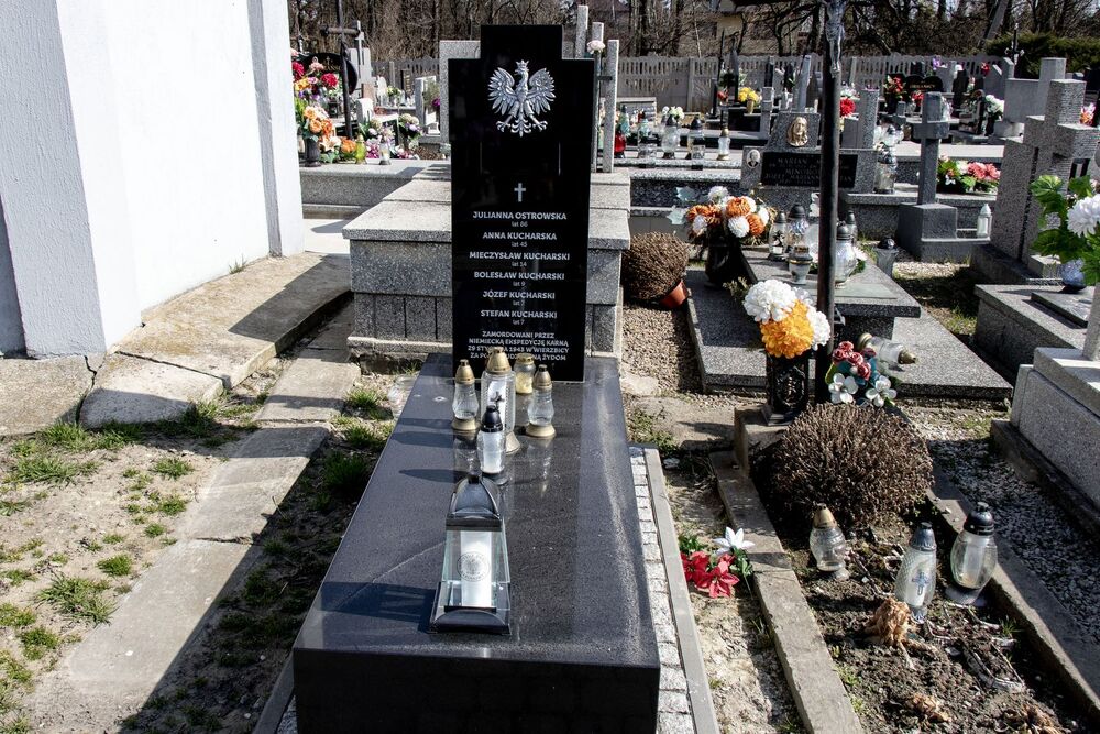 Cmentarz w Kozłowie koło Miechowa. Fot. Aneta Górecka-Zawartka (IPN)