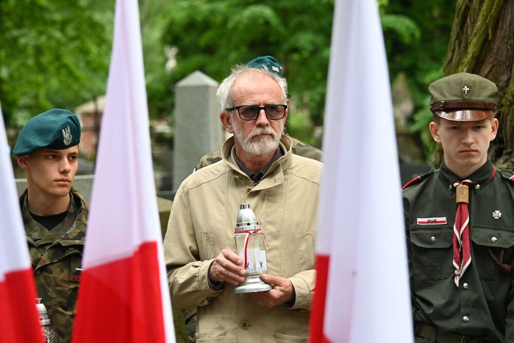 Uroczystość poświęcenia odnowionego przez IPN grobu powstańca śląskiego Karola Chodkiewicza. Fot. Janusz Ślęzak (IPN)