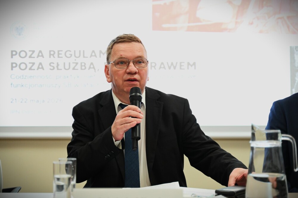 Konferencja naukowa „Poza regulaminem, poza służbą, poza prawem. Codzienność, praktyki nieformalne i życie pozazawodowe funkcjonariuszy SB w latach 1956-1990”. Fot. Żaneta Wierzgacz (IPN)