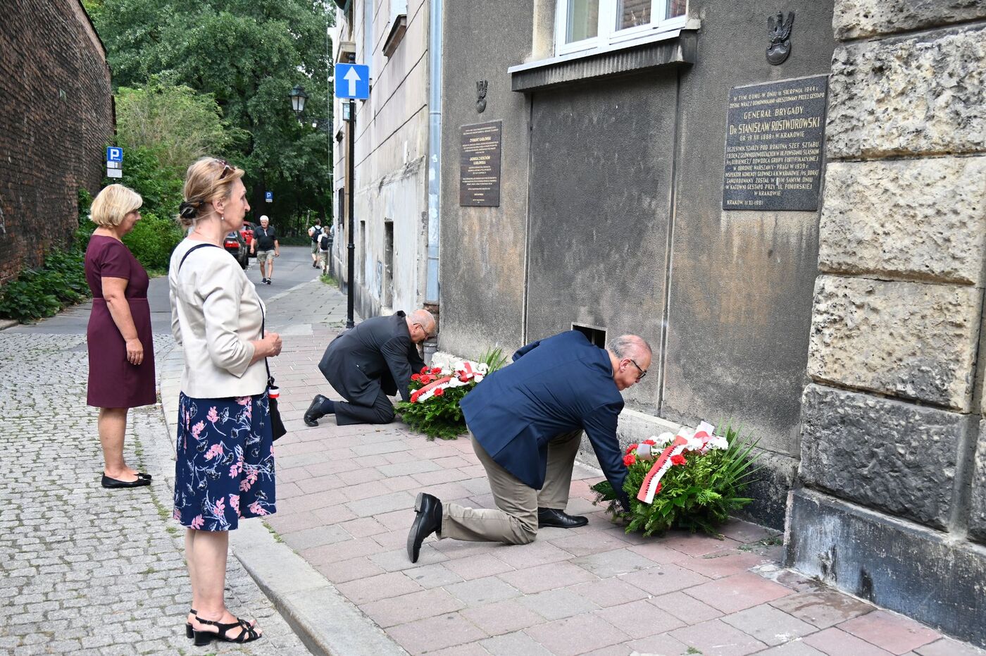 Kraków. 82. rocznica śmierci gen. Stanisława Rostworowskiego oraz Jadwigi i Zygmunta Karłowskich. Fot. Janusz Ślęzak (IPN)