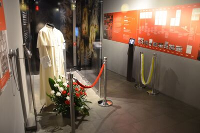 7 czerwca 2019. Otwarcie wystawy IPN w domu rodzinnym Jana Pawła II w Wadowicach