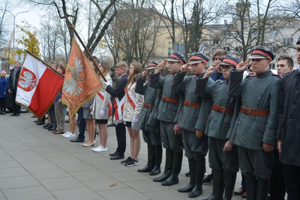 8 listopada 2019 r. w Kielcach odsłonięto mural z wizerunkiem Józefa Piłsudskiego