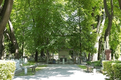 IPN odnowił pomnik Orląt Krakowskich na cmentarzu Rakowickim. Fot. Agnieszka Masłowska (IPN)