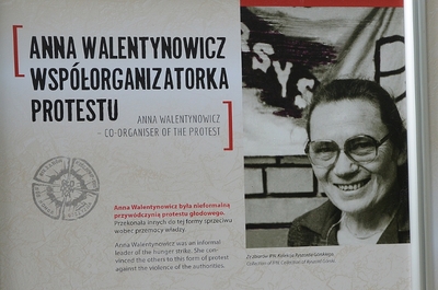 Kraków, 19.10.2020. Wystawa na Plantach o najdłuższym proteście głodowy w PRL. Fot. Janusz Ślęzak (IPN)