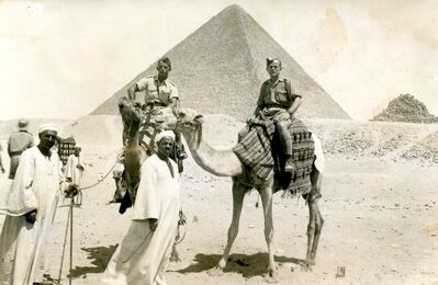 Wycieczka żołnierzy SBSK (Egipt, 1940-1941). Fot. ze zbiorów R. Dyrcza