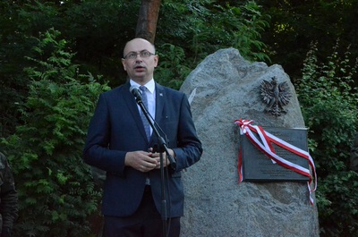 W Gruszowie odsłonięto tablicę pamięci Polaków ratujących Żydów fot. Żaneta Wierzgacz IPN