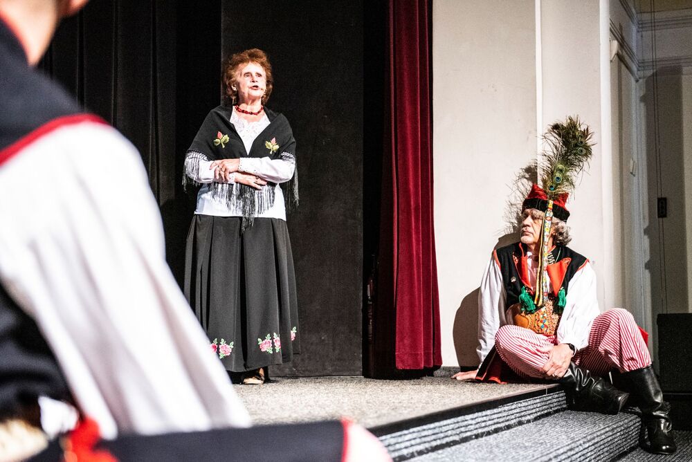 Prezesi IPN oraz Zastępca Dyrektora odznaczeni ryngrafem 400-lecia obecności Zakonu Mniszek Dominikańskich w Krakowie na Gródku - fot. Agnieszka Masłowska (IPN)