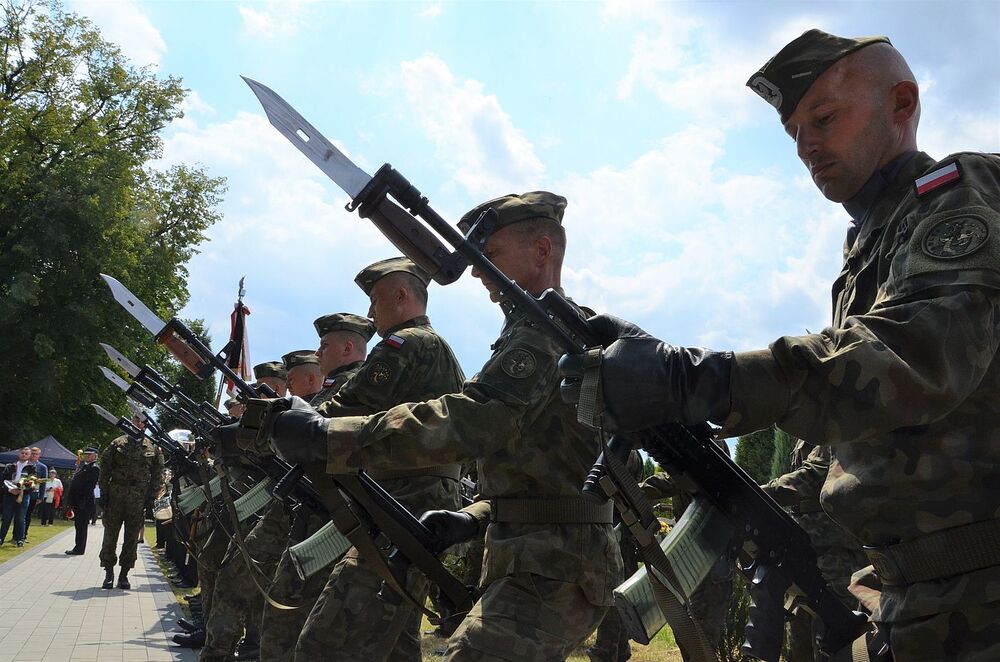 23.07.2021. Uroczystości pogrzebowe kpt. Wojciecha Stypuły „Bartka” w Wadowicach. Fot. Janusz Ślęzak (IPN)