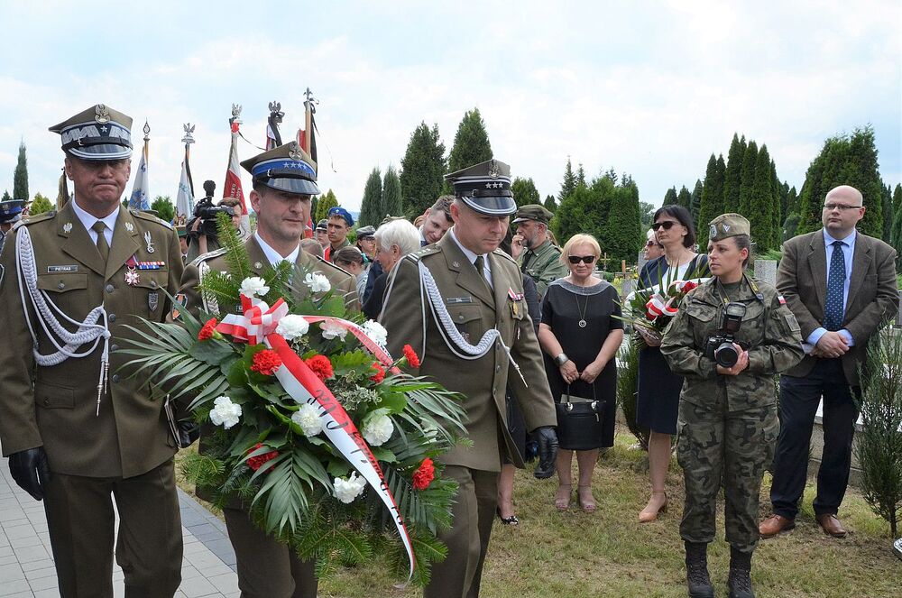 23.07.2021. Uroczystości pogrzebowe kpt. Wojciecha Stypuły „Bartka” w Wadowicach. Fot. Janusz Ślęzak (IPN)