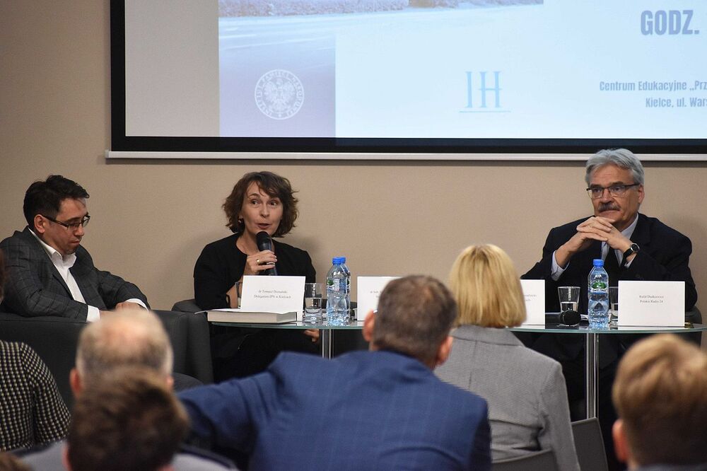 Dyskusja na Przystanku Historia w Kielcach. Fot. Katarzyna Pronobis (IPN)