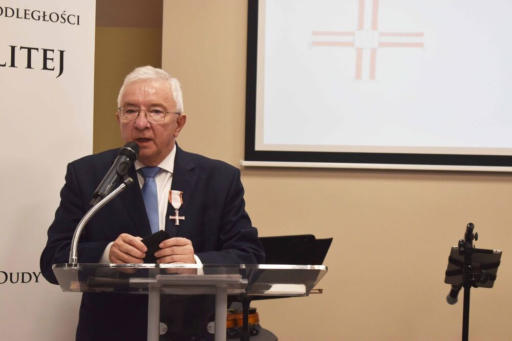 Uroczystość wręczenia Krzyży Wolności i Solidarności w Kielcach. Fot. Katarzyna Pronobis (IPN)